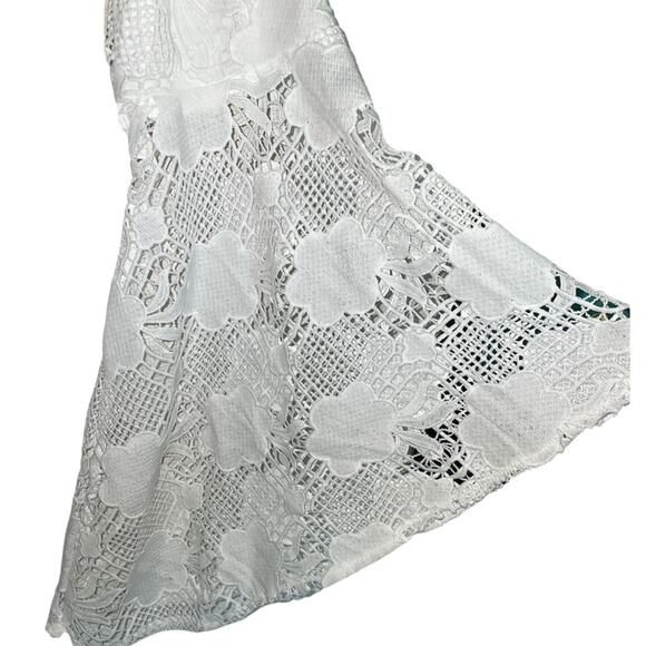 Airlie Santorini White Angelic Lace Bodysuit Extra wide Bell sleeves size Medium - Picture 9 of 9